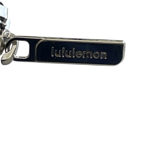 Lululemon Black Keychain Accessory - Picture 4 of 6